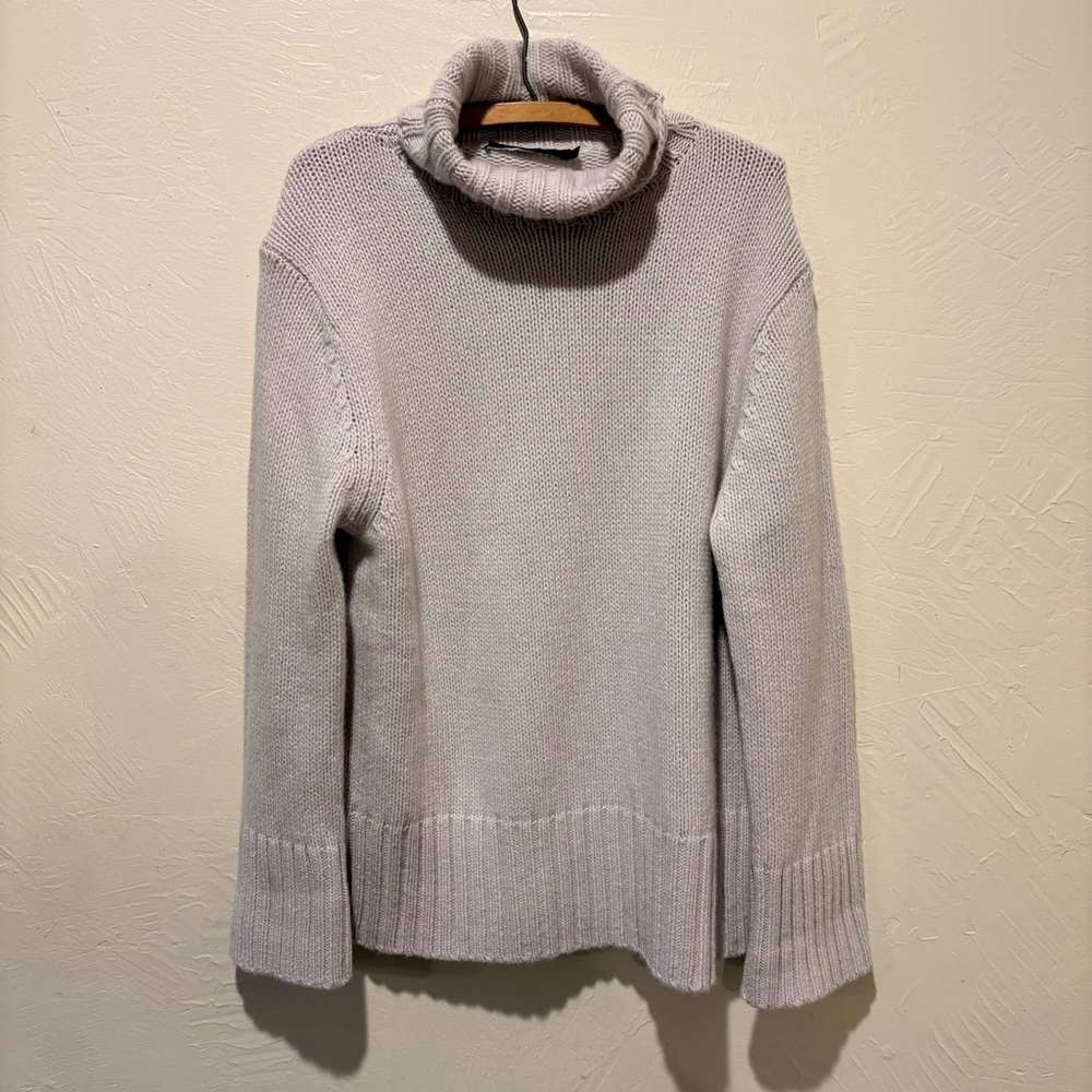 Jenni Kayne Cashmere Jet Turtleneck